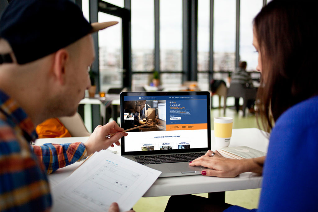 This is FCM portfolio for OCC desktop mockup design